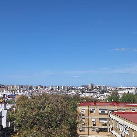 Acogedor Piso Con Balcon Daire Sevilla Dış mekan fotoğraf