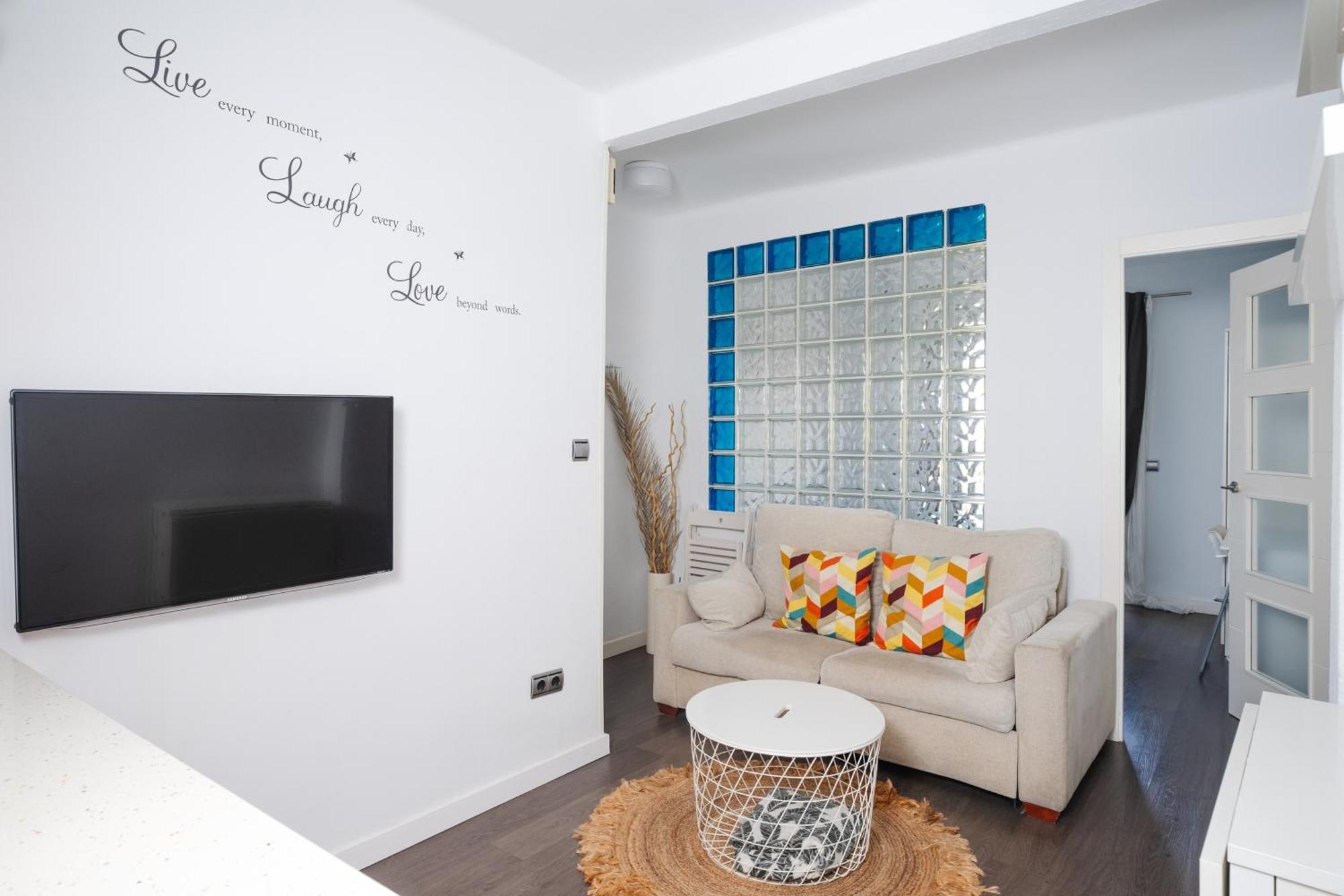 Acogedor Piso Con Balcon Daire Sevilla Dış mekan fotoğraf
