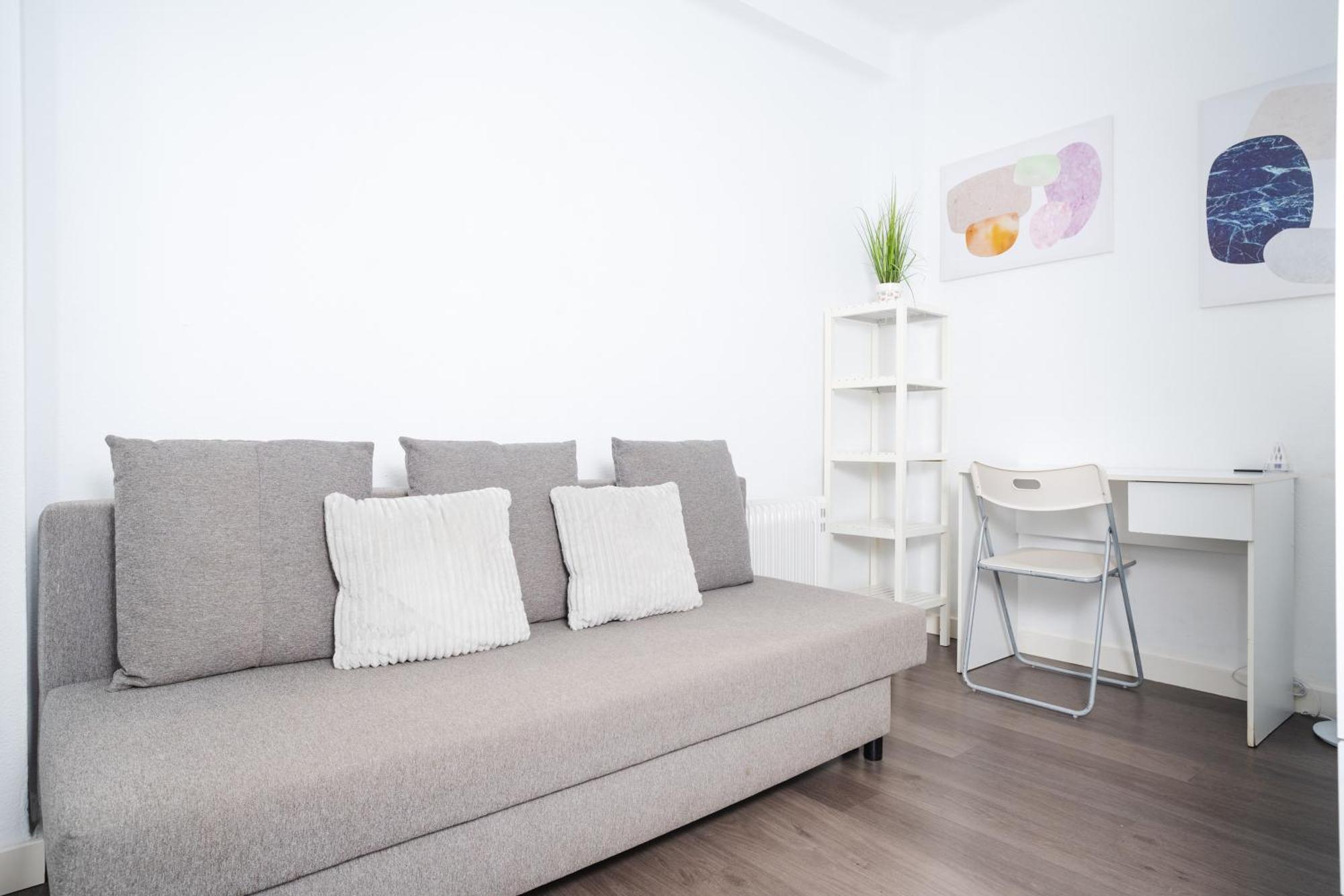 Acogedor Piso Con Balcon Daire Sevilla Dış mekan fotoğraf