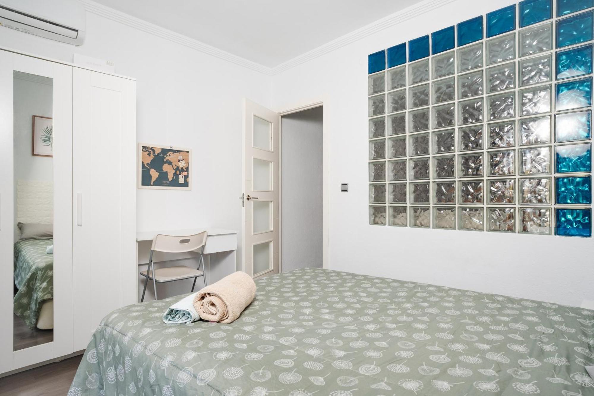 Acogedor Piso Con Balcon Daire Sevilla Dış mekan fotoğraf